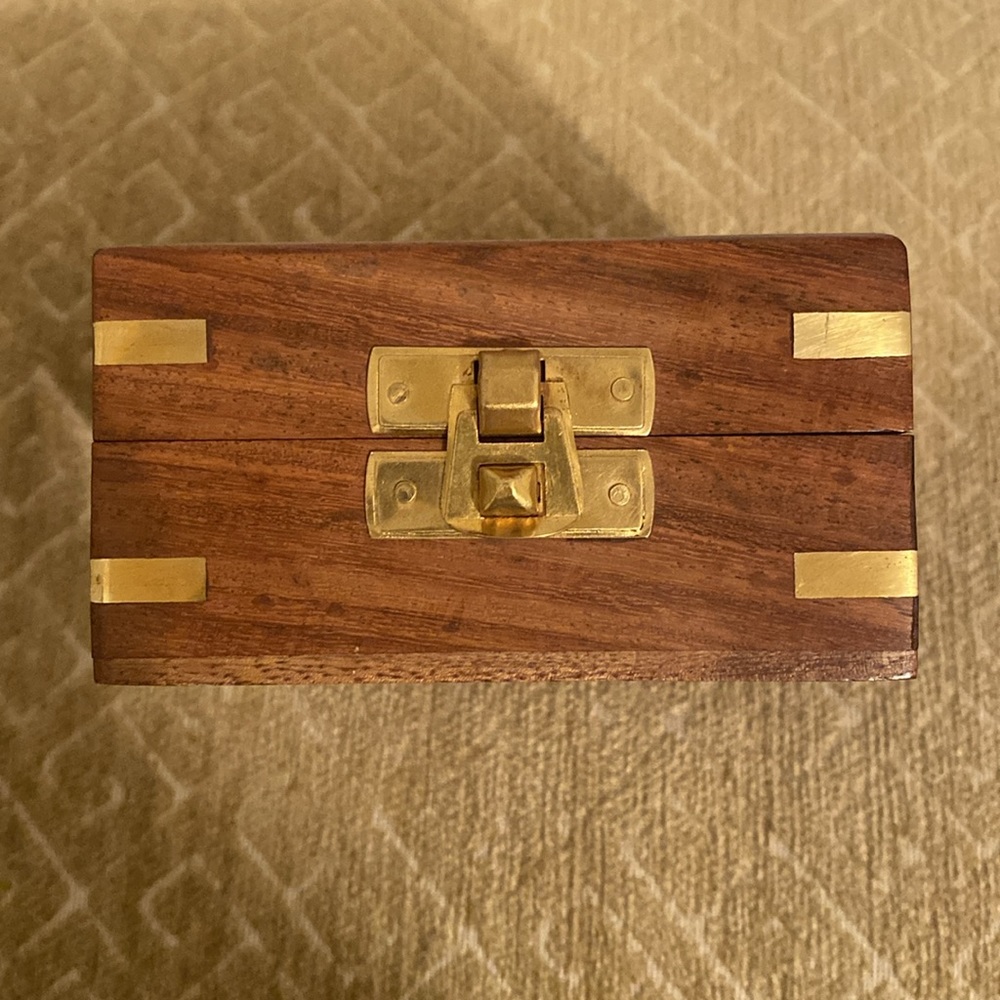 11:04 -  Rustic Brass Compass - Picture 11 of 13